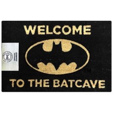 FELPUDO DC COMICS BATMAN WELCOME TO THE BAT CAVE PYRAMID REDSTRING GP85174 (Espera 4 dias)